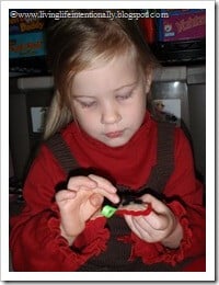 Minnie Counting Apple Seeds Minnie Counting Apple Seeds