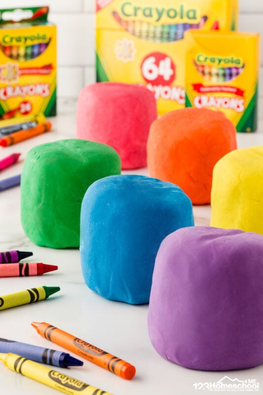Looking for a new play dough recipe? Try this easy-to-make, homemade crayon playdough that uses broken crayons to create beautiful colors,!