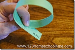 Luke 2 Scripture Paper Chain for Families Luke 2 Scripture Paper Chain for Families