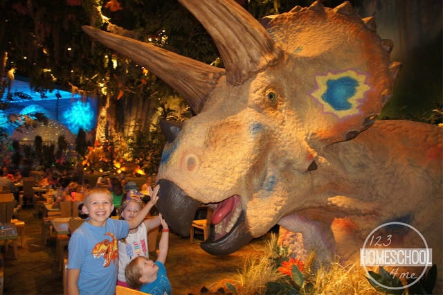 trex cafe in disney springs offergs a fun atmosphere and generous portions of yummy food trex cafe in disney springs offergs a fun atmosphere and generous portions of yummy food