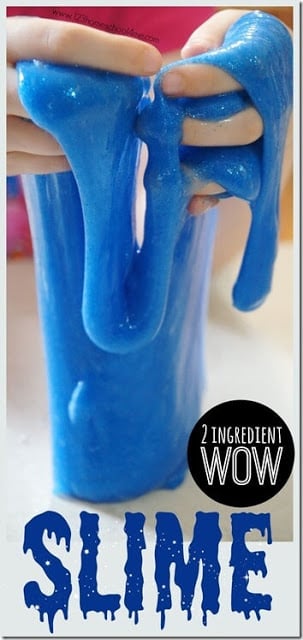 2 Ingredient Slime Recipe - this recipe is AMAZING!! It is super easy to make, no borax slime recipe, it has the coolest way it moves and flows. Fun kids activities, summer activity for kids, sensory activity, science experiment for Newtonian fluid and just fun play for todler, preschool, kindergarten, first grade, second grade, third grade, fourth grade, and more. 2 ingredient WOW Slime Recipe