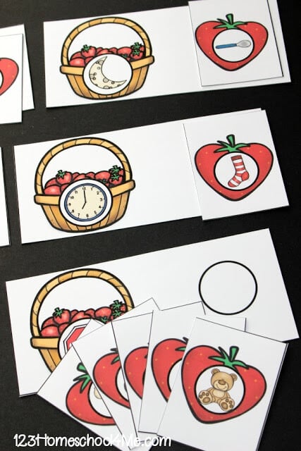 strawberry-rhyming-activity-preschool strawberry-rhyming-activity-preschool