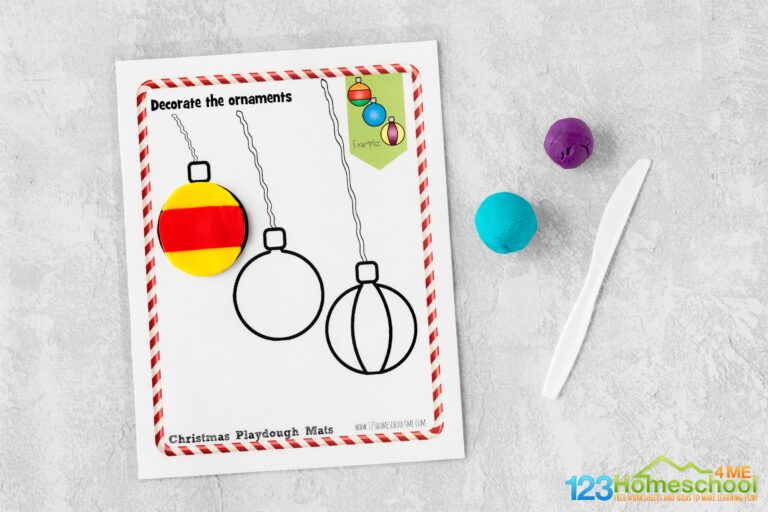 🎄 FREE Christmas Playdough Mats