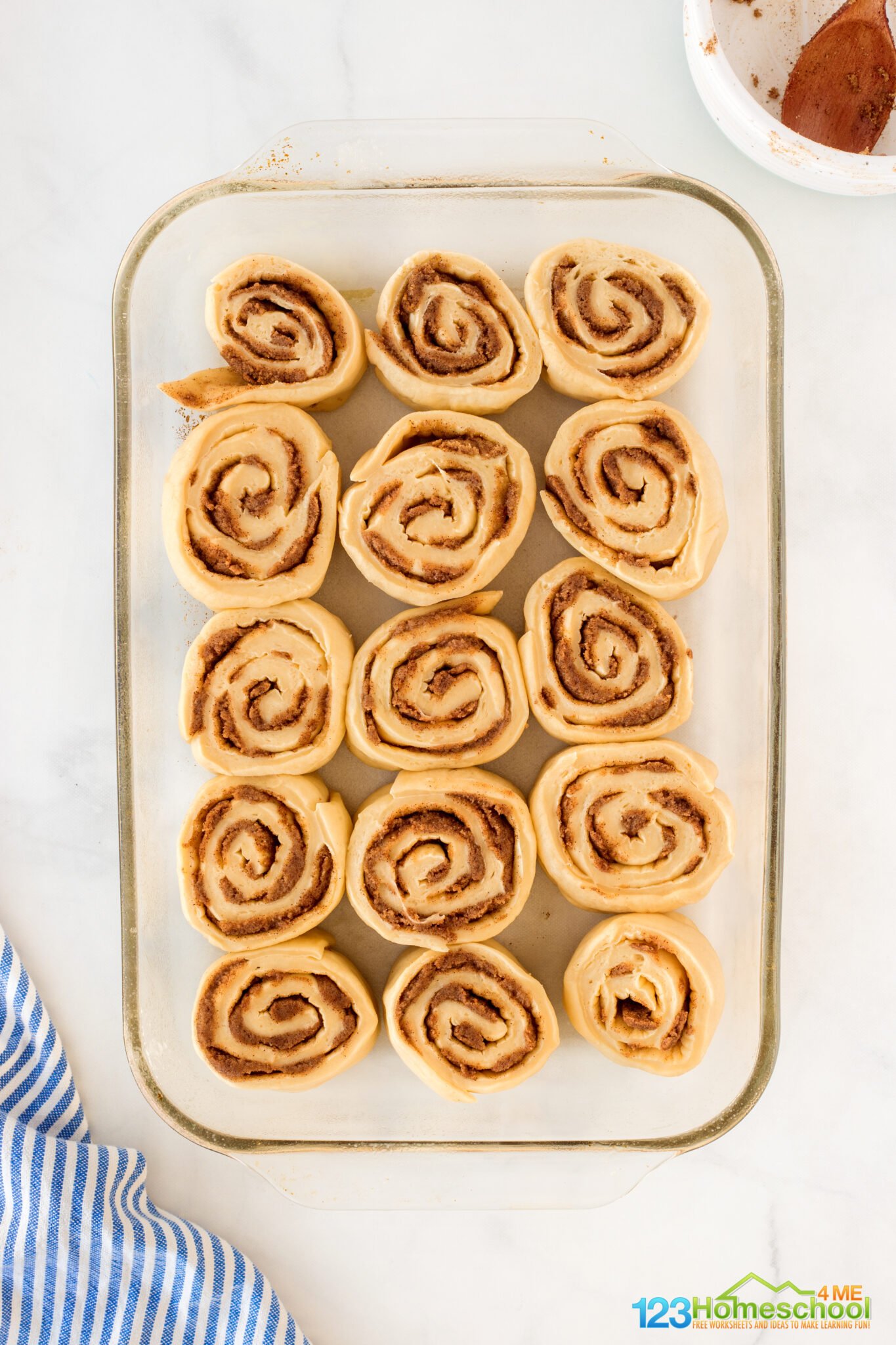 AMAZING, Easy Bread Machine Cinnamon Rolls Recipe