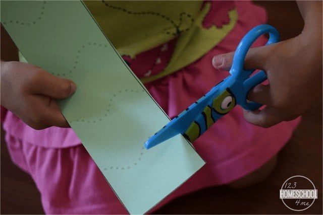 Simple cutting worksheets