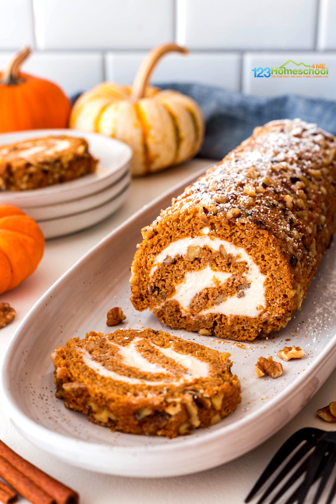 Thanksgiving Cake Rool Easy Pumpkin Roll Thanksgiving Dessert Recipe