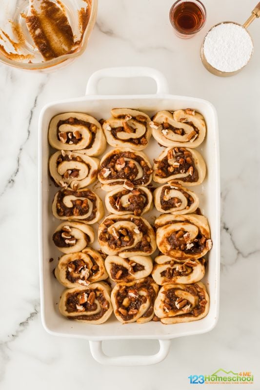 Slice the log into 12 equal pieces and arrange them in a 9"x13" baking dish that you've lightly sprayed with cooking spray.

