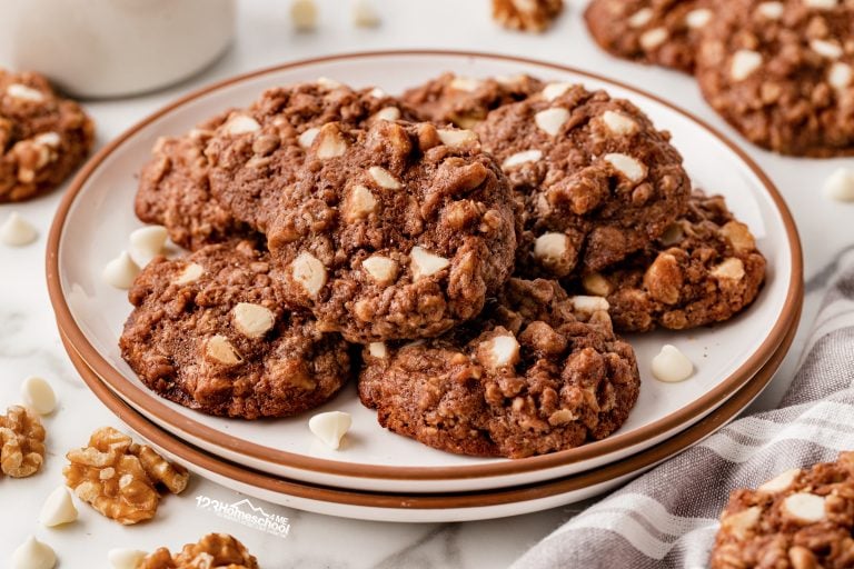 Indulge in our soft and chewy Double Chocolate Oatmeal Cookies with this easy recipe—perfect for chocolate lovers!