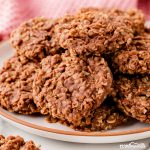 Looking for a delicious no-bake treat? Try these irresistible Chocolate No-Bake Cookies made with yummy chocolate, peanut butter, and oatmeal!