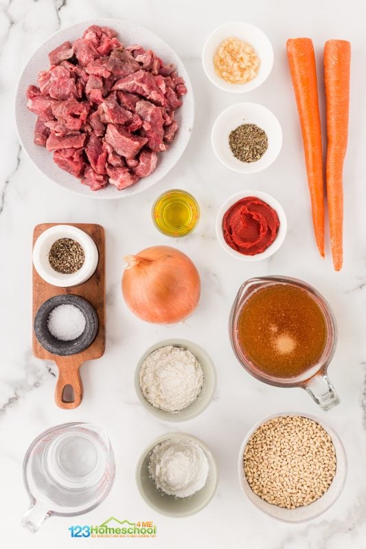 beef and barley soup easy All you need to make this classic beef and barley stew are a few simple ingredients;
olive oil
beef chuck steak (or stew meat)
salt & freshly ground pepper
flour
yellow onion
carrots
cloves garlic
tomato paste
dried basil
water
beef broth
barley
cornstarch (optional)