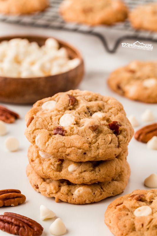 Oatmeal cookies recipe
I absolutely adore oatmeal cookies, but my kids used to think they were just too healthy and plain. But guess what? By mixing in some rich, creamy white chocolate chips and crunchy pecans, I've transformed them into a cookie the whole family loves! Now, my little ones can’t get enough of these delicious treats!