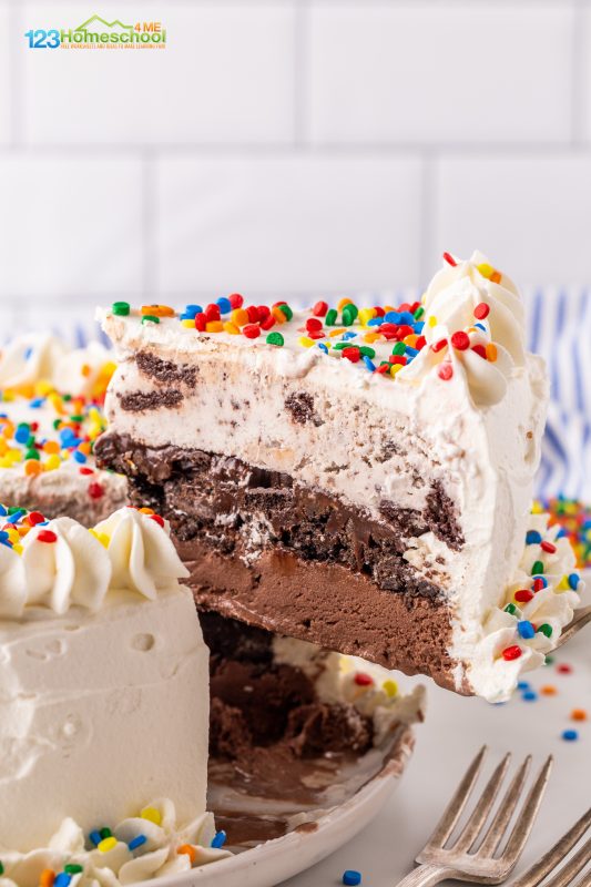 Want to make slicing through your ice cream cake a breeze? Just warm your knife under hot water before you cut! This simple trick helps you glide through the cake smoothly, making serving a piece of cake—literally! Oreo cookies and cream ice cream cake