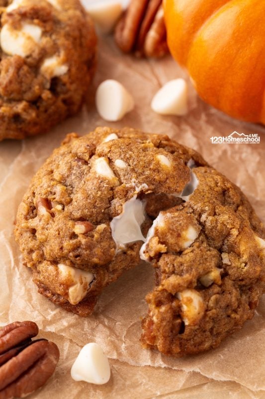 Pumpkin chocolate chip cookies My favorite way to eat these cookies is when they are still warm from the oven. I love the warm spice smell and creamy, melty white chocolate as I bite into these yummy fall cookies!