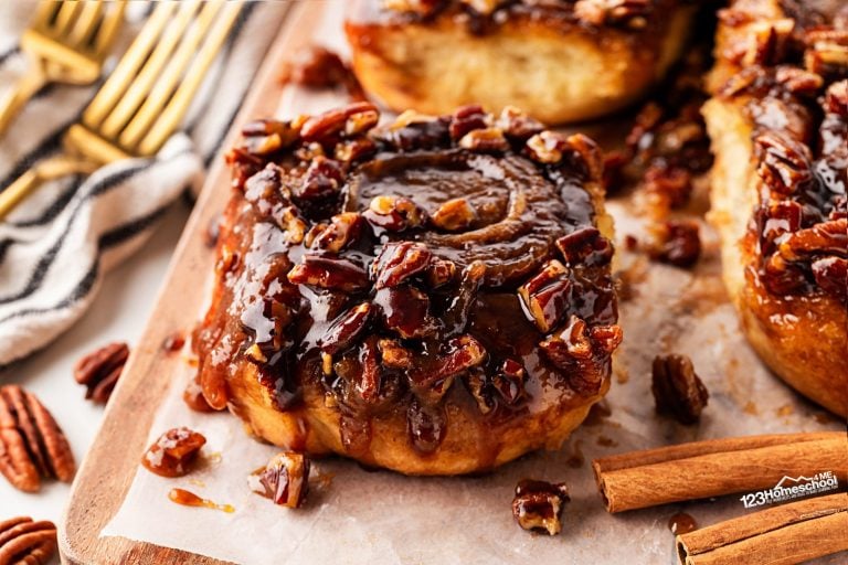 Try this easy recipe for delicious pecan sticky buns that you can prepare in advance and bake for a sweet family treat in the morning!